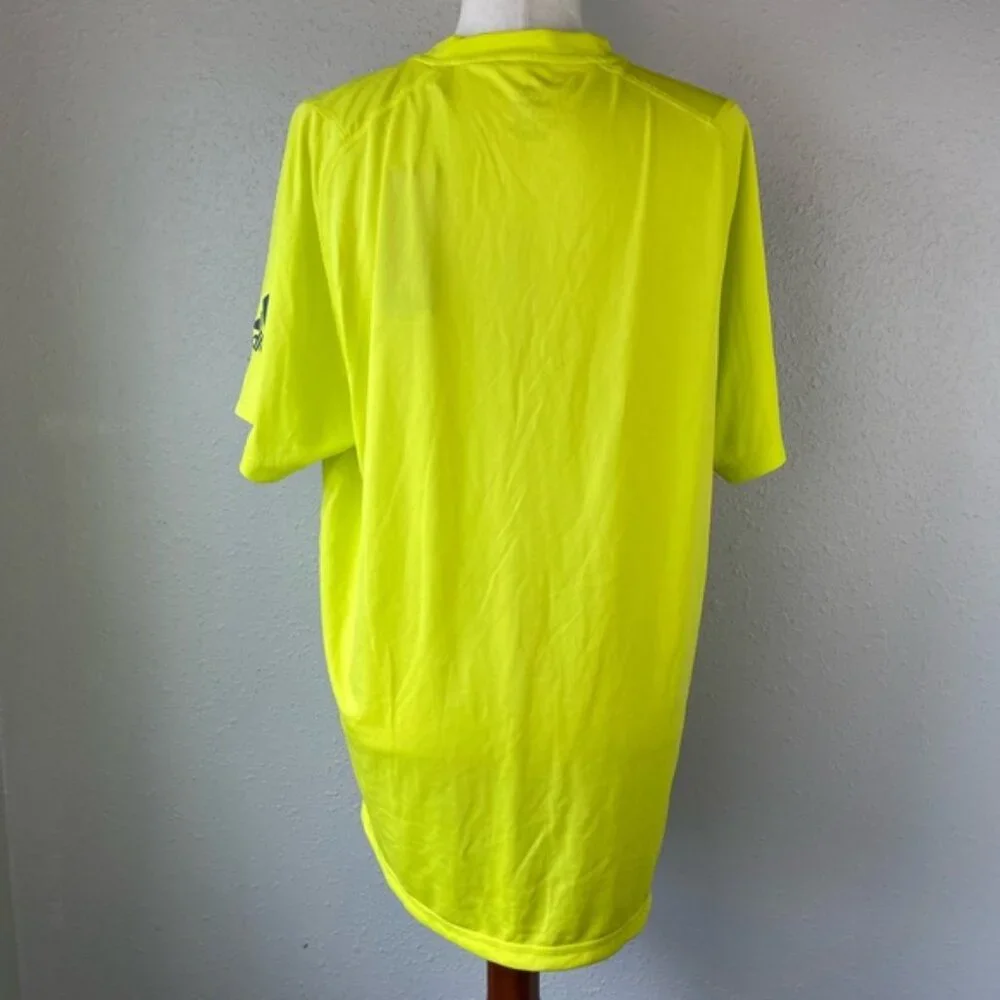 NWT Adidas Freelift Athletic T-Shirt Size L - Picture 4 of 7